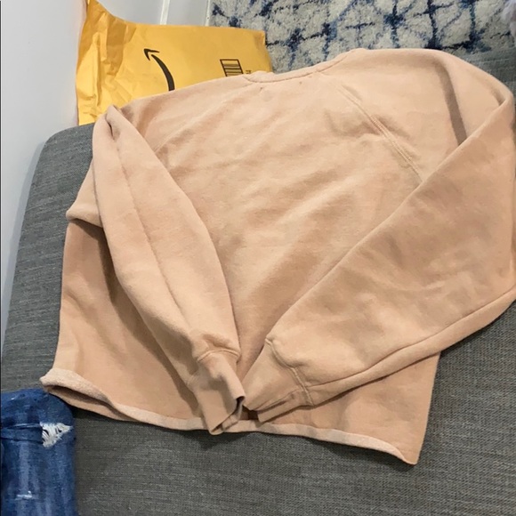 Crop sweatshirt - Picture 2 of 3